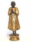 moine avec le manteau en feuille d'or